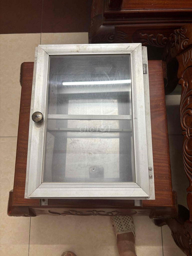 Tủ thuốc treo tường Nhôm Kính Bạc. Mua bán Tủ, kệ gia đình tại Quận Bình Thạnh Tp Hồ Chí Minh được đăng bởi Hương Nguyễn hình 1
