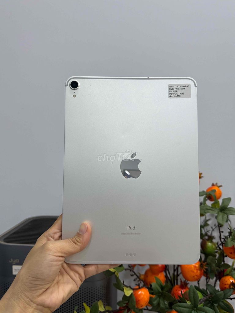 iPad Pro 11 inch 2018 64G bản 4G + Wifi xước phim. Mua bán Máy tính bảng tại Huyện Hóc Môn Tp Hồ Chí Minh được đăng bởi Thu hình 1