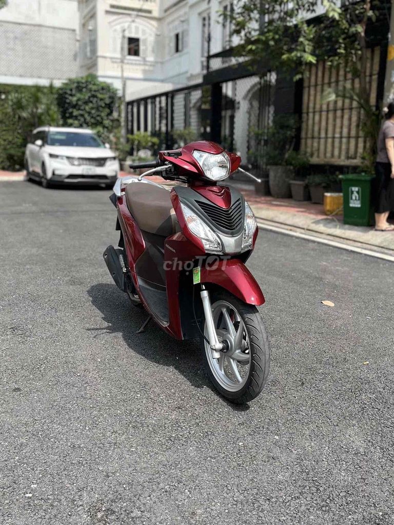 Cầm đồ thanh lý Honda Vision 2020 Smartkey BS:71C2. Mua bán Xe máy tại Quận 8 Tp Hồ Chí Minh được đăng bởi Tuấn Bon hình 3