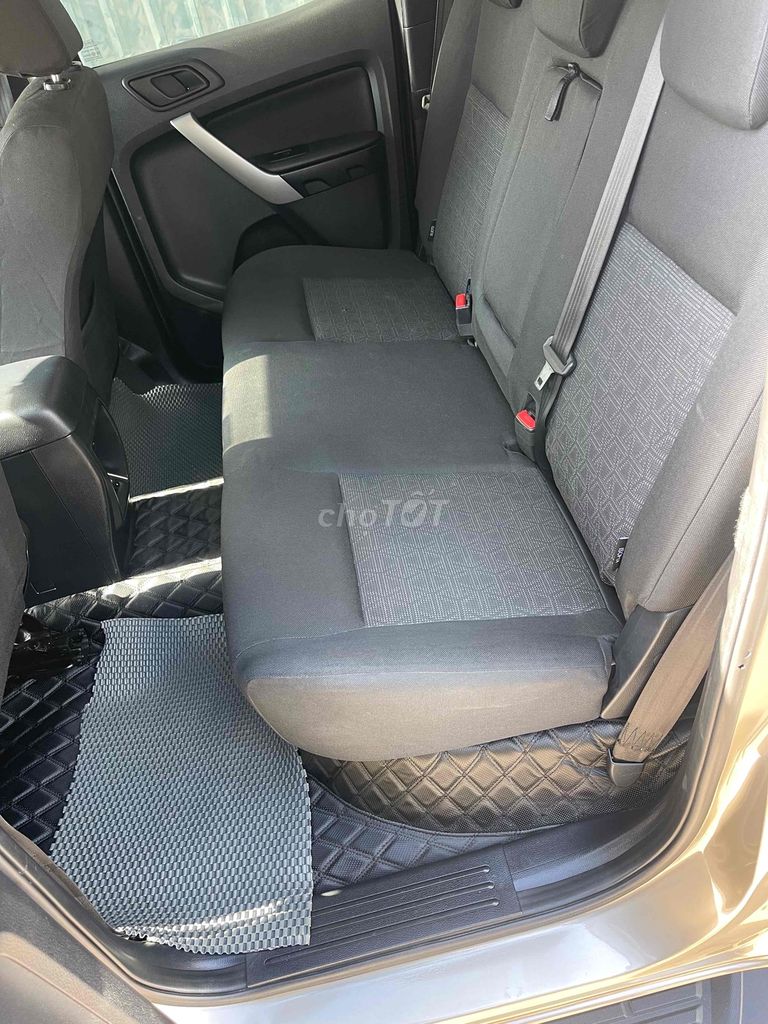 FORD GANGER XLS dầu 2.2 số tự động,một cầu, sx2018. Mua bán Ô tô tại Quận 4 Tp Hồ Chí Minh được đăng bởi A Linh  hình 14