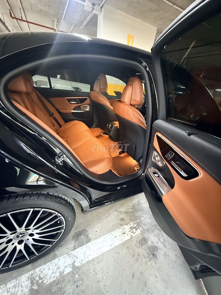 Mercedes-Benz C200 Plus Đen. Mua bán Ô tô tại Quận Hà Đông Hà Nội được đăng bởi Trần Thu Thủy hình 3
