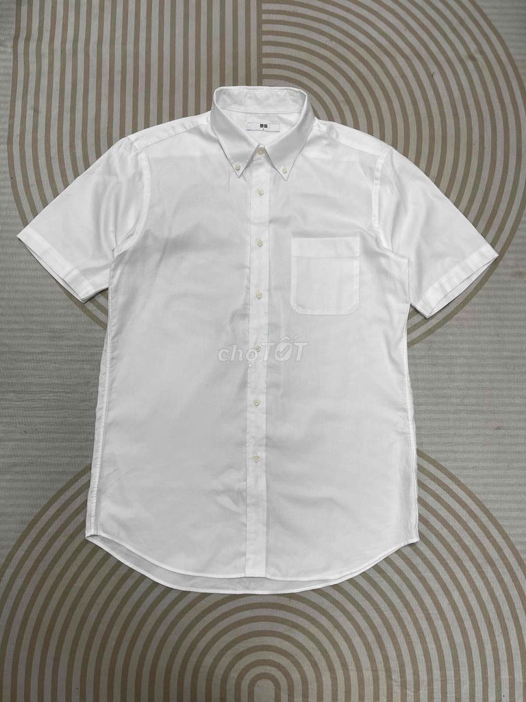 Sơ mi Uniqlo size L Số đo: vai 45, ngực 52, dài 77. Mua bán Quần áo tại Quận Cầu Giấy Hà Nội được đăng bởi Chất Secondhand hình 1