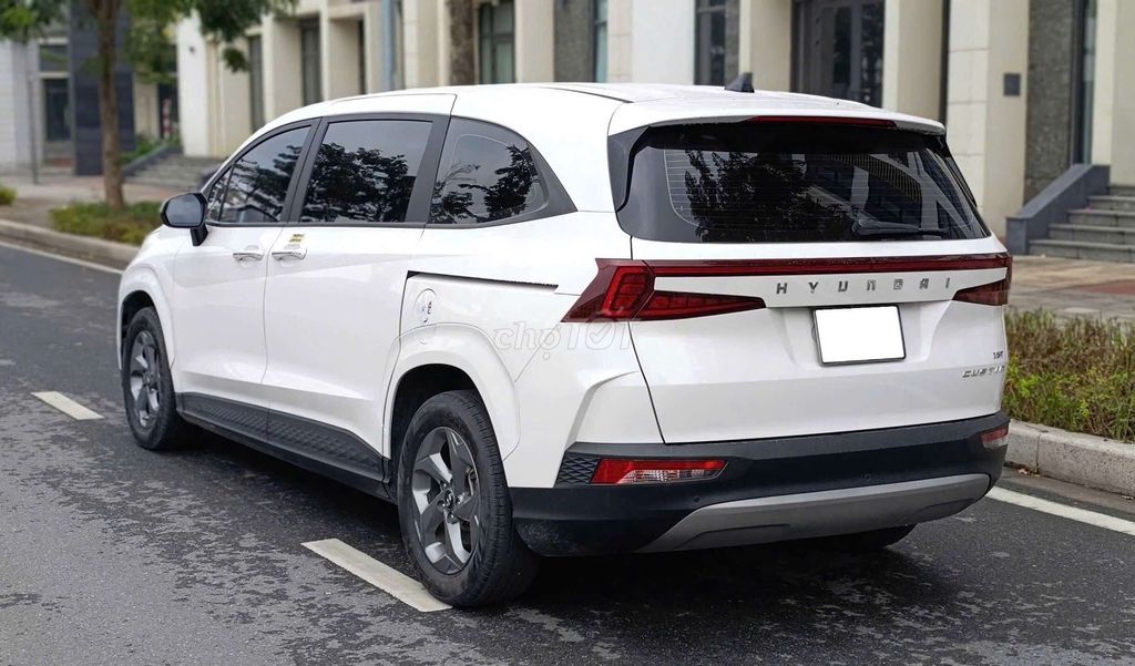 Hyundai Custin 2023 7 chỗ 48.000 km. Mua bán Ô tô tại Quận Cầu Giấy Hà Nội được đăng bởi Thăng ManyCar hình 10