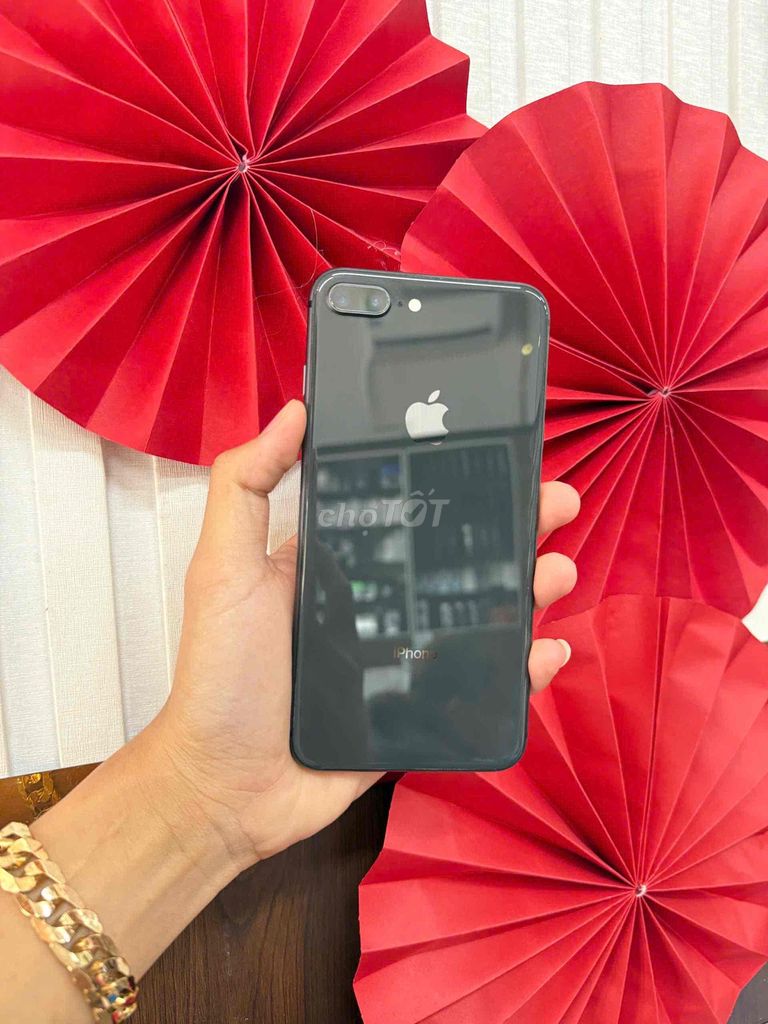 iphone 8 pluss đen. Mua bán Điện thoại tại Quận Ninh Kiều Cần Thơ được đăng bởi PNC STORE hình 1