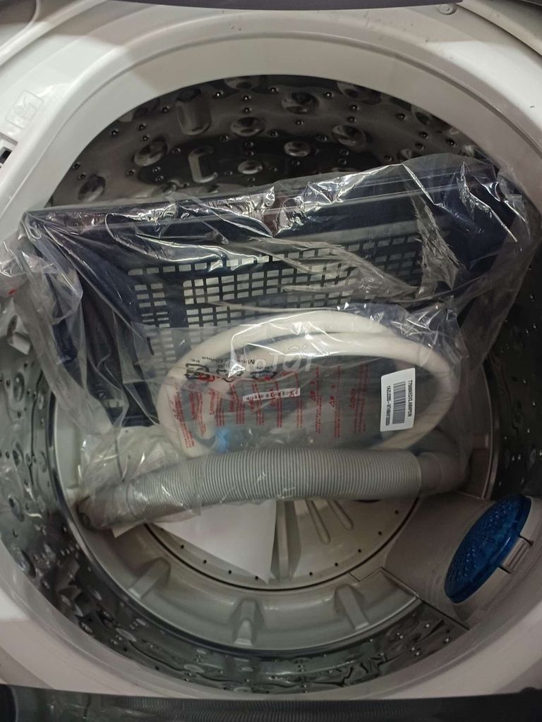 Máy giặt trưng bày LG inverter 9kg bảo hành 1 năm