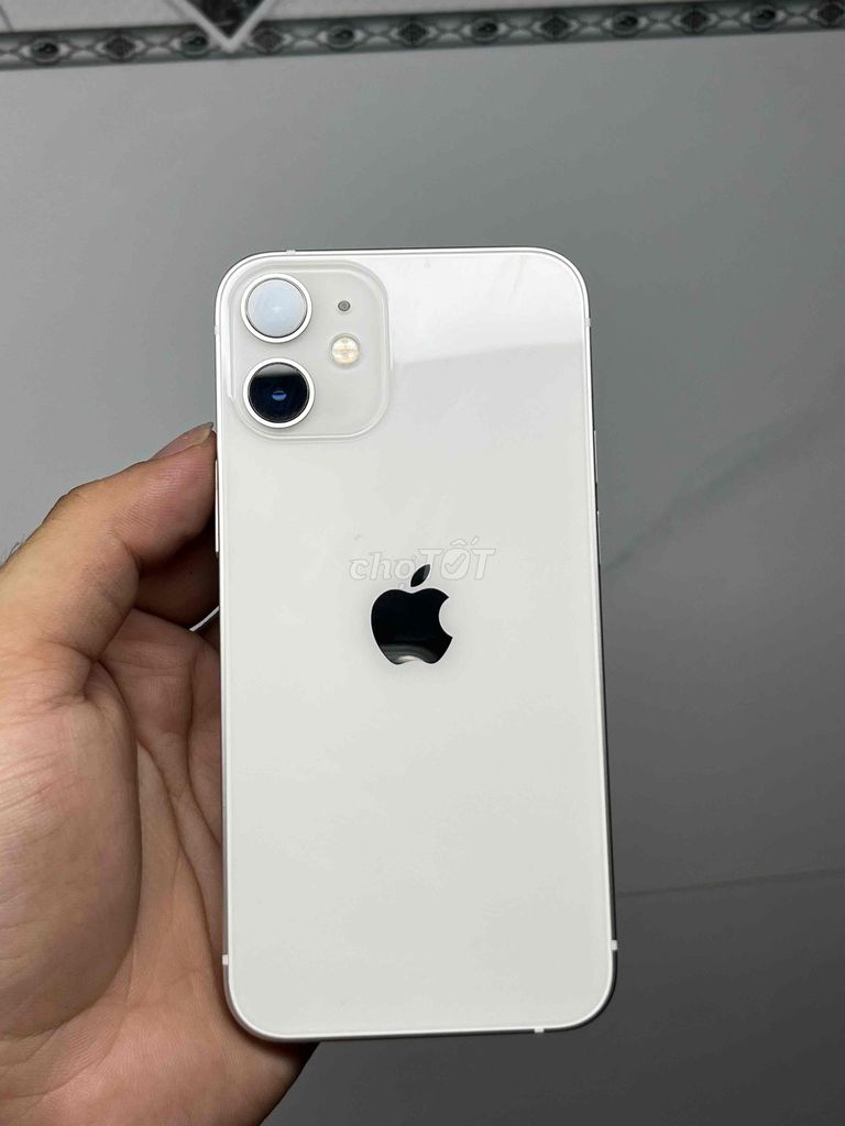 iPhone 12 mini 256GB Trắng. Mua bán Điện thoại tại Quận Tân Phú Tp Hồ Chí Minh được đăng bởi  Thế Hiển hình 1