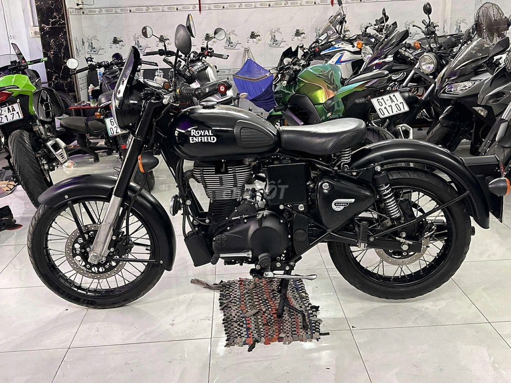 🏍Royal Enfield Bullet 500🏍 Biển SG 2019 odo 18km. Mua bán Xe máy tại Quận 5 Tp Hồ Chí Minh được đăng bởi Xe Máy Vinh hình 2