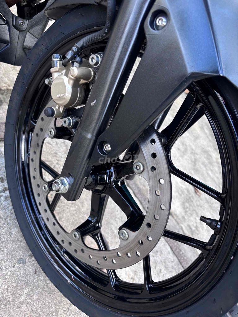 Honda Sonic 150 Đen đỏ. Mua bán Xe máy tại Thị xã Bến Cát Bình Dương được đăng bởi xe máy trả góp tín nghĩa  hình 7