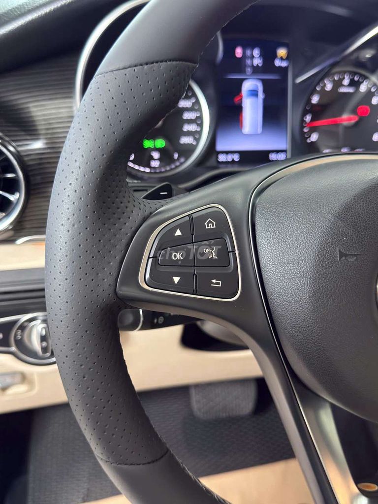 Mercedes Benz V250 Luxury 2020, 1 chủ, tên cty xhđ. Mua bán Ô tô tại Thành phố Thủ Đức Tp Hồ Chí Minh được đăng bởi Đức Hưng Siêu thị ô tô Thủ Đức hình 15