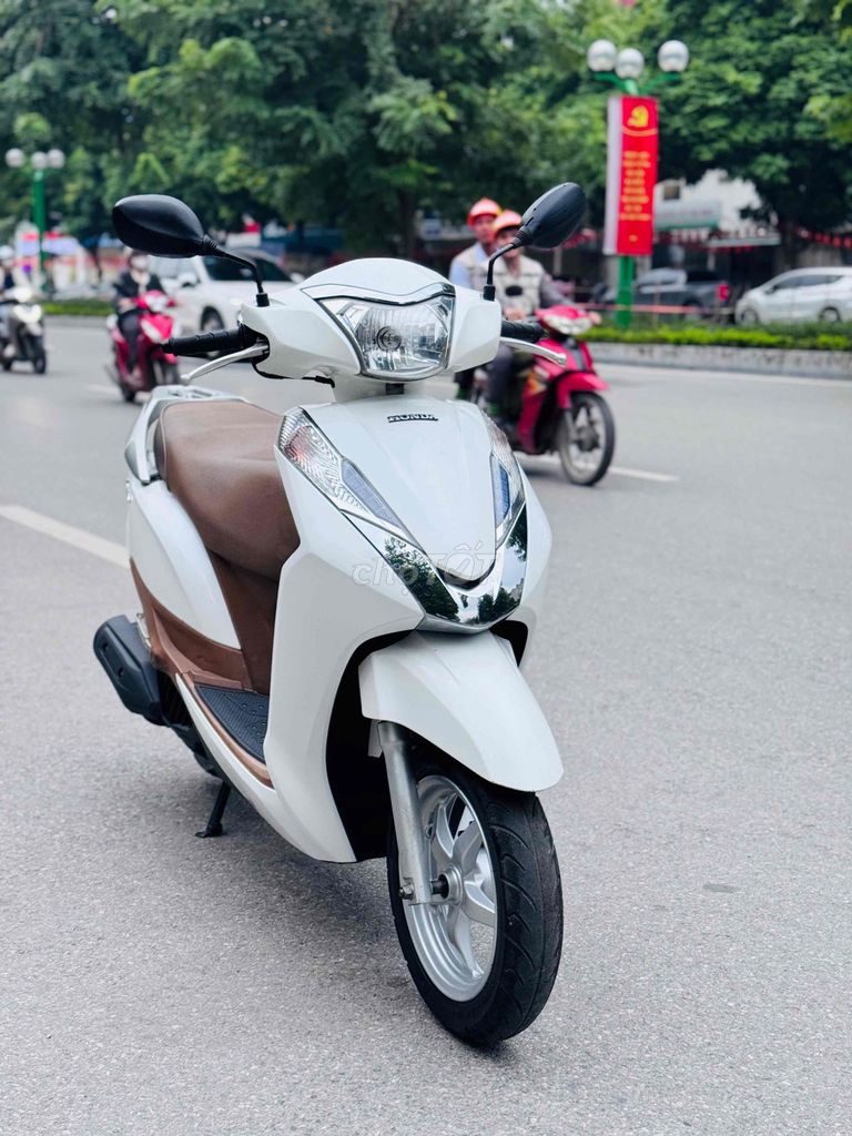 Lead 125fi máy zin 100% 1 chủ đại chất hàng tuyển. Mua bán Xe máy tại Quận Cầu Giấy Hà Nội được đăng bởi nguyễn bích thuỷ hình 5