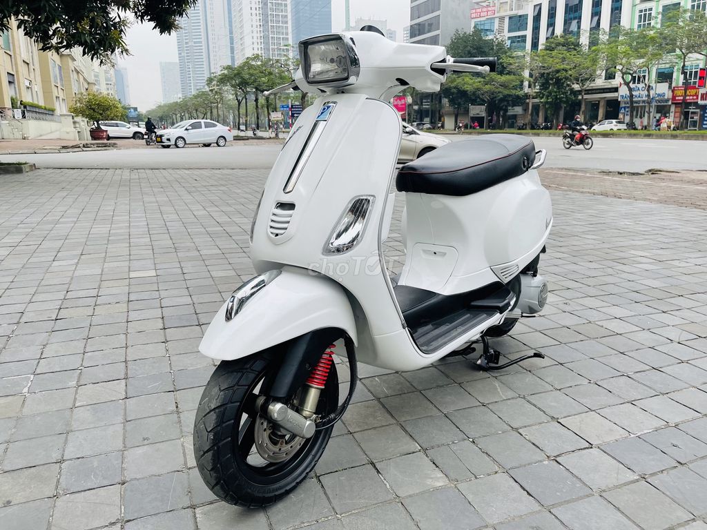 Piaggio VESPA S Đèn Vuông MÀU TRẮNG SỮA XE ĐẸP. Mua bán Xe máy tại Quận Bắc Từ Liêm Hà Nội được đăng bởi TUẤN MINH hình 1