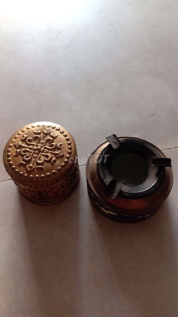 Hộp đựng thuốc lào Đồng. Mua bán Đồ sưu tầm, đồ cổ tại Quận Thanh Xuân Hà Nội được đăng bởi buithanhnam hình 1