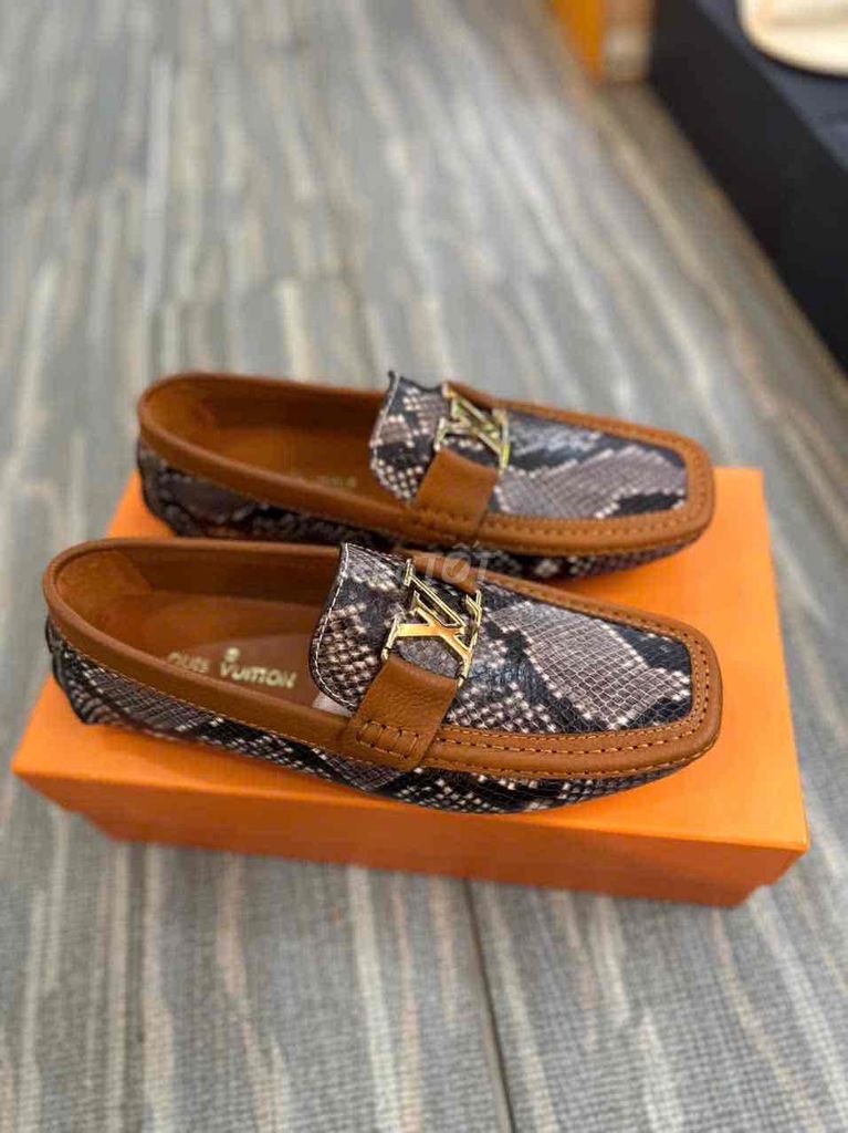 Giày Nam Moca LV Vân Da R Cực Hiếm. Mua bán Giày dép tại Quận Bình Tân Tp Hồ Chí Minh được đăng bởi Trúc Phương hình 2