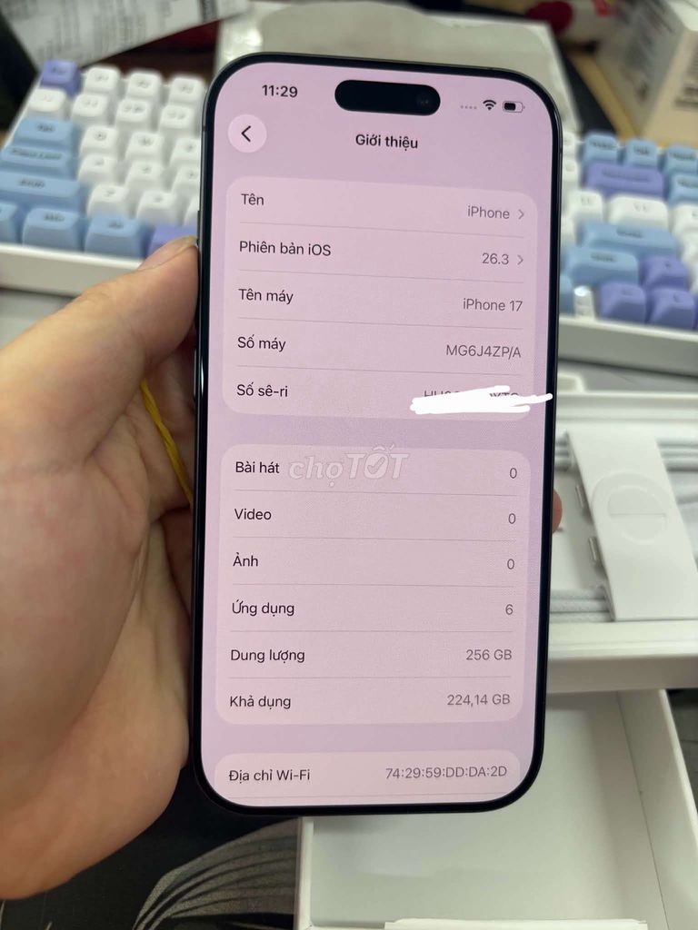 iPhone 17 256GB Đen. Mua bán Điện thoại tại Quận Hoàng Mai Hà Nội được đăng bởi Văn Quỳnh hình 1