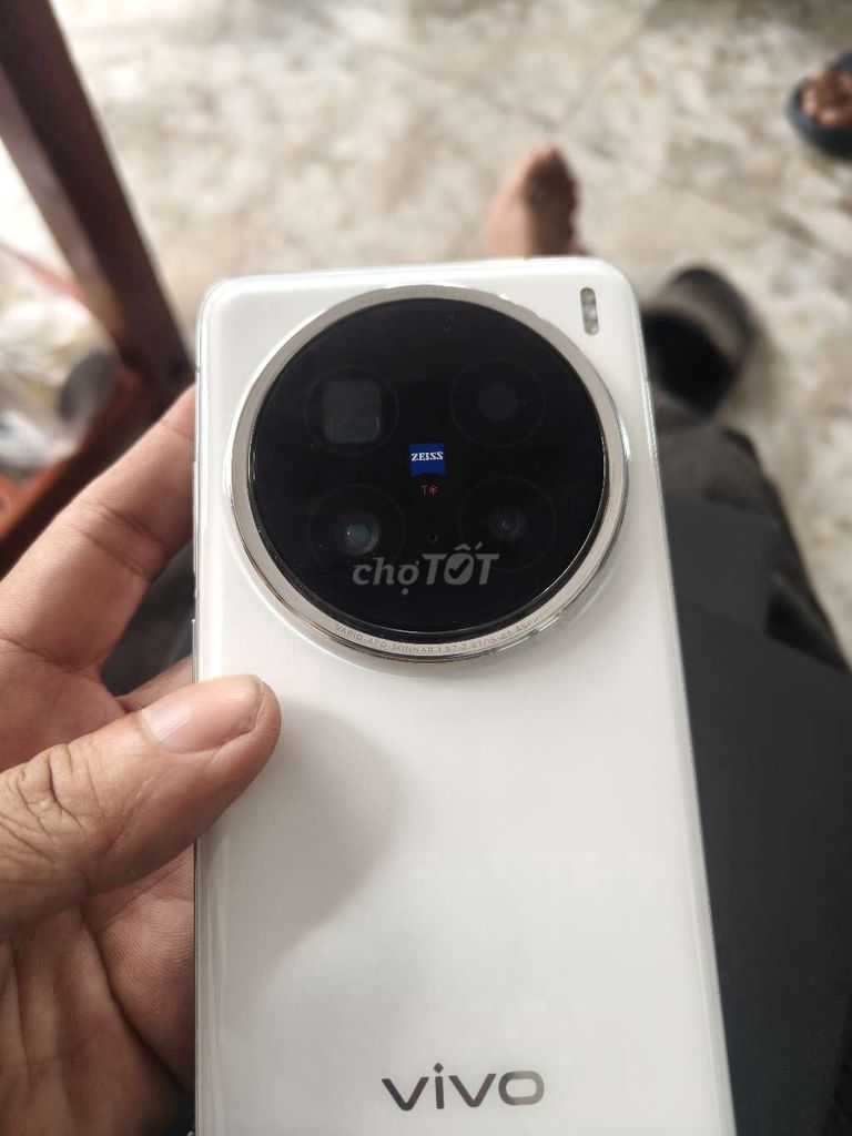 Vivo X200 Pro 256GB Trắng 99%. Mua bán Điện thoại tại Quận 10 Tp Hồ Chí Minh được đăng bởi BĐS TMT hình 1