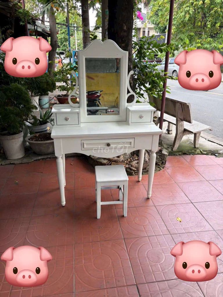 Bàn trang điểm Gỗ Trắng. Mua bán Bàn ghế tại Quận 12 Tp Hồ Chí Minh được đăng bởi Hồng Giang hình 1