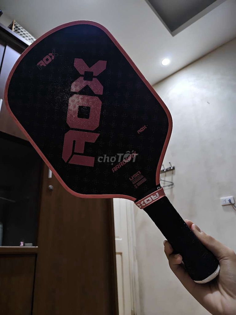 Vợt Pickleball Arronax AOX-1 hồng