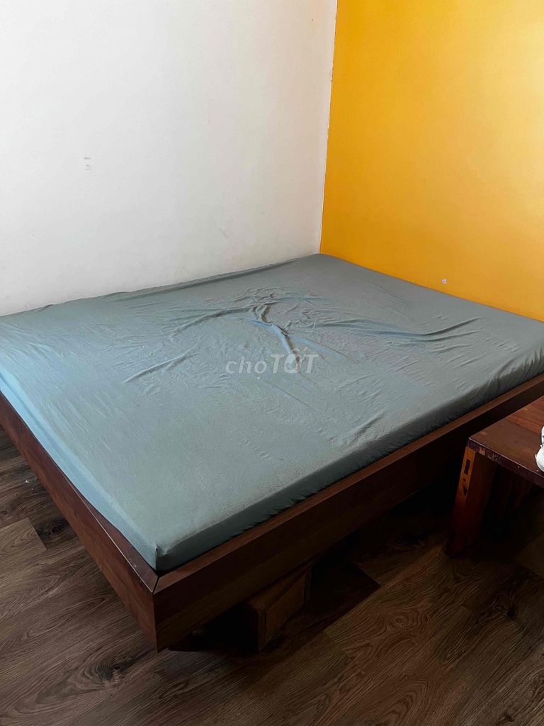 Giường gỗ tự nhiên đặt đóng. Mua bán Giường, chăn ga gối nệm tại Quận Liên Chiểu Đà Nẵng được đăng bởi Phan Thị Thu Hà hình 1