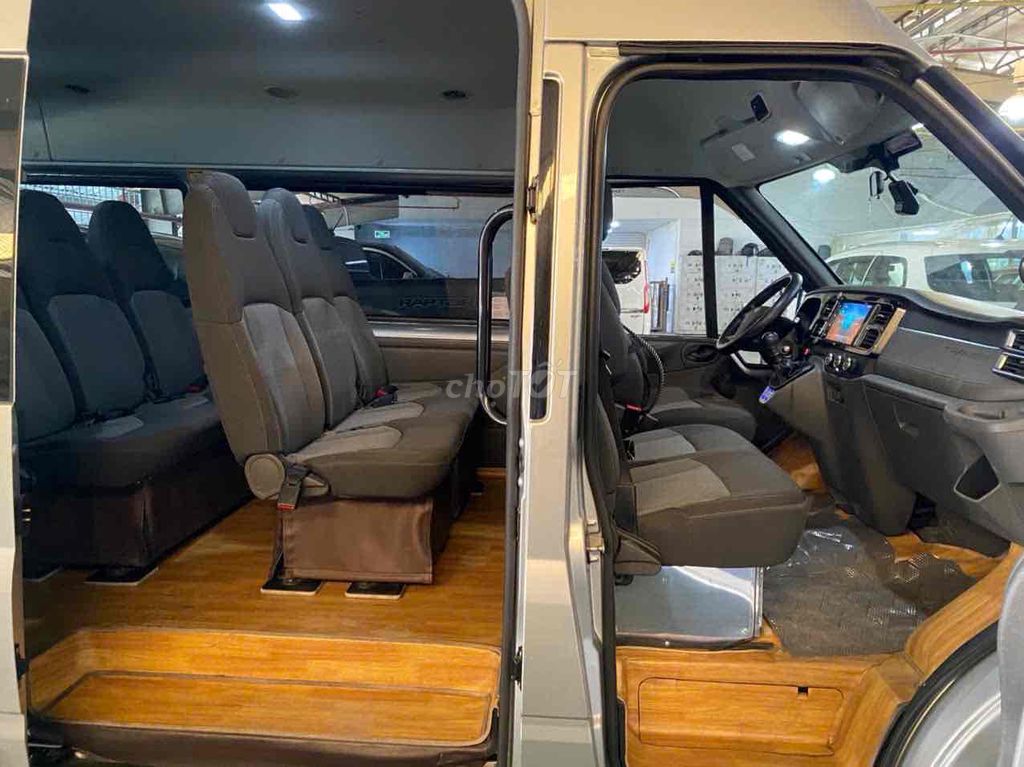 Ford Transit 2024 MCA Tiêu chuẩn - 76000 km. Mua bán Ô tô tại Quận 3 Tp Hồ Chí Minh được đăng bởi Duy Vỹ hình 7