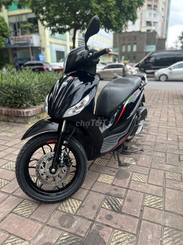 Chính chủ: Cần bán xe Piaggio Medley 125cc