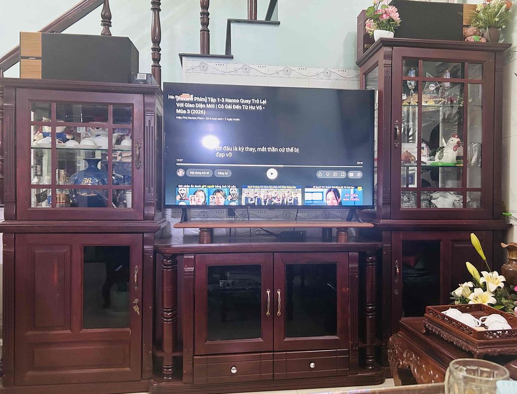 Kệ tivi gỗ căm xe cổ điển. Mua bán Tủ, kệ gia đình tại Huyện Hóc Môn Tp Hồ Chí Minh được đăng bởi Nguyễn Hoài hình 1