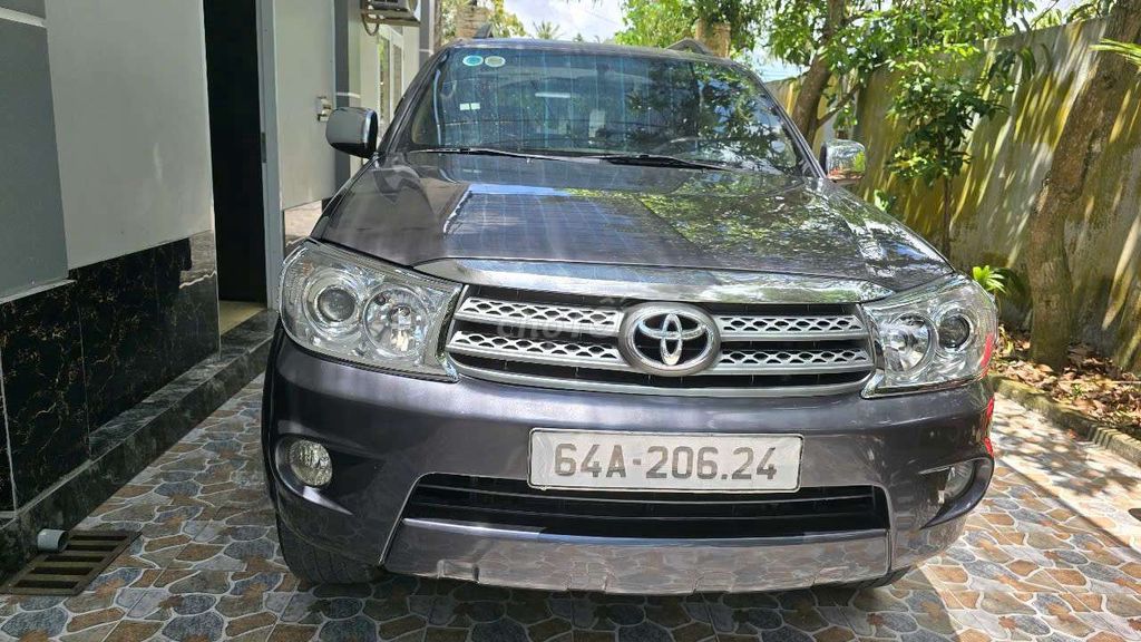 Toyota Fortuner 2010 2.5G, máy móc bao không lỏi. Mua bán Ô tô tại Huyện Cao Lãnh Đồng Tháp được đăng bởi Sang Thanh hình 2