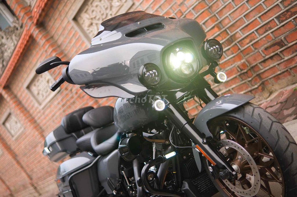 Phúc Lai Motor_ Bán Harley Davidson StreetGlide ST. Mua bán Xe máy tại   được đăng bởi Nguyễn Thanh Phúc hình 5
