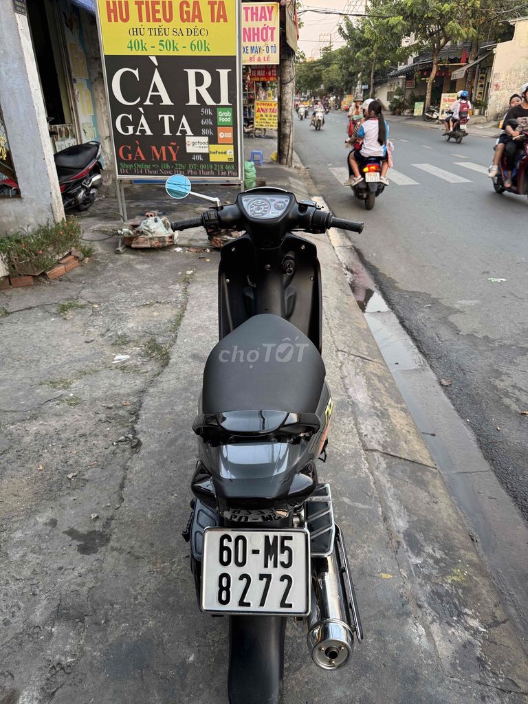 Yamaha Nouvo Cam Xám Đen. Mua bán Xe máy tại Quận Tân Phú Tp Hồ Chí Minh được đăng bởi Anh thành hình 5