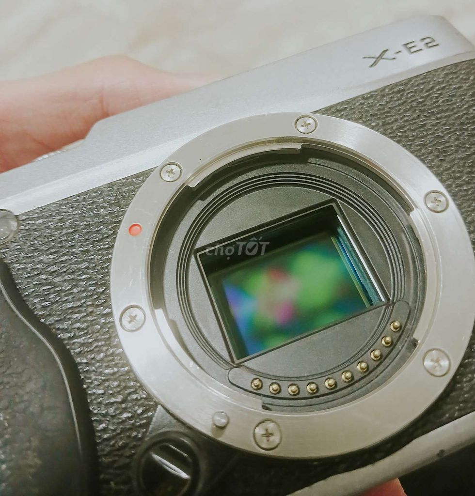 Fujifilm X-E2 kèm lens 25f1.8