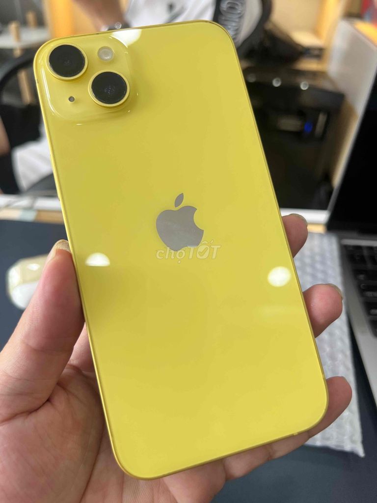Apple iPhone 14 Plus 256GB Vàng Mỹ 83%. Mua bán Điện thoại tại Quận Thanh Xuân Hà Nội được đăng bởi Nguyễn Đình Nhạ hình 1