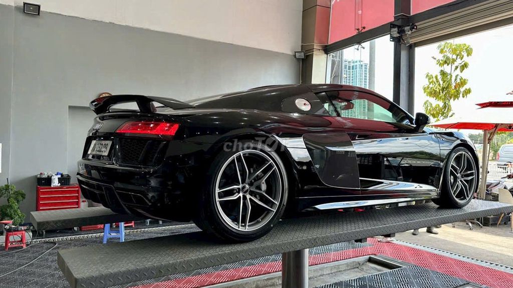 Audi R8 V10 Plus Đen đời 2015, 29000 km. Mua bán Ô tô tại Thành phố Thủ Đức Tp Hồ Chí Minh được đăng bởi sang  hình 5