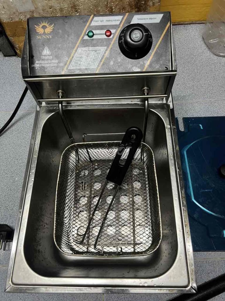 Bếp chiên điện Sunny Thép không gỉ. Mua bán Bếp, lò, đồ điện nhà bếp tại Quận Tân Phú Tp Hồ Chí Minh được đăng bởi Nguyễn Sang hình 1