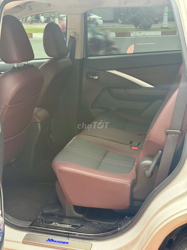 Mitsubishi Xpander Cross 7 мест Белый