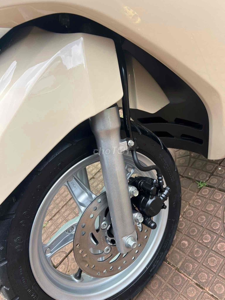 HonDa Lead chính chủ máy móc rin êm áo quần đẹp. Mua bán Xe máy tại Thành phố Pleiku Gia Lai được đăng bởi Hải Quay Xe hình 5