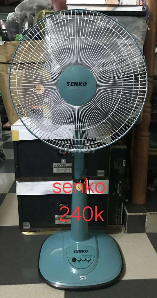 Quạt đứng Senko Xanh ngọc. Mua bán Quạt tại Quận 5 Tp Hồ Chí Minh được đăng bởi Thanhthy hình 1