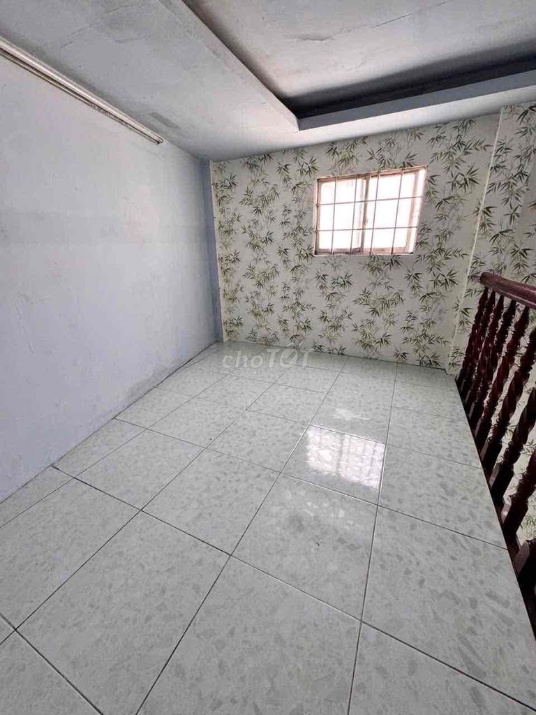 nhà tốt- diện tích ổn- thuận tiện di chuyển các quận trung tâm. Mua bán nhà ở tại Quận Gò Vấp Tp Hồ Chí Minh được đăng bởi Quốc Khang hình 2