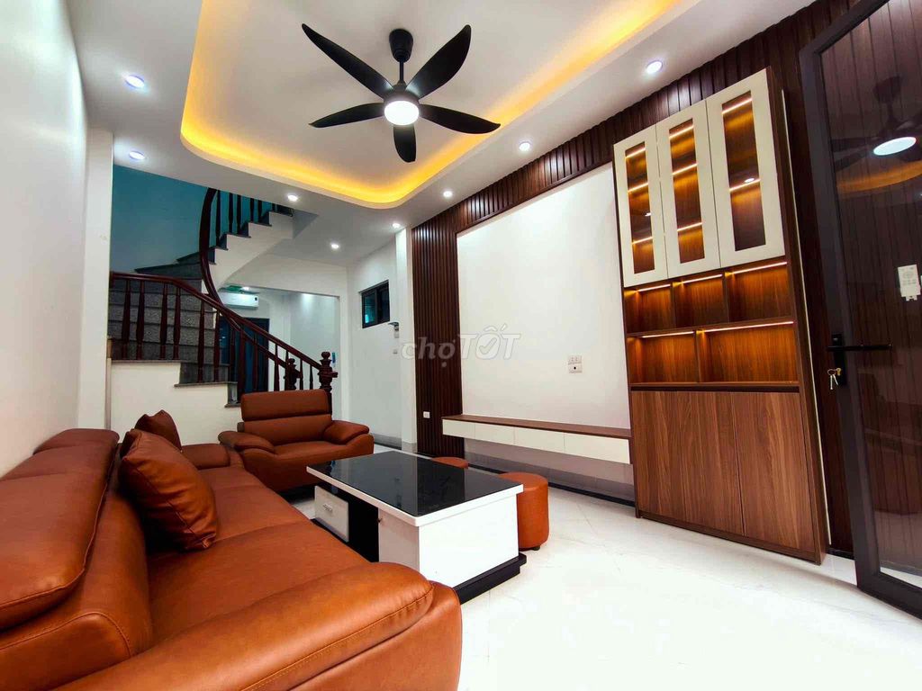 Nhà Nguyễn Trãi 45m²*4T- Ngõ thông kinh doanh - Gần Royal City