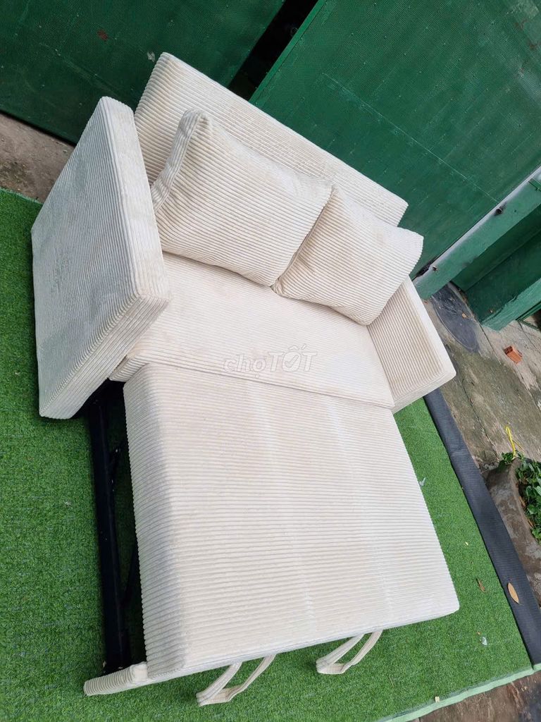Giường kéo 1m4 ( vừa là giường vừa là ghế sofa). Mua bán Giường, chăn ga gối nệm tại Quận Bình Tân Tp Hồ Chí Minh được đăng bởi Tổng kho phế liệu hình 1