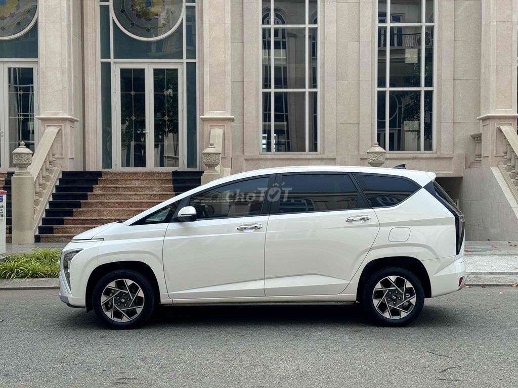 Hyundai Stargazer 2022 1.5 Đặc biệt - 29000 km. Mua bán Ô tô tại Thành phố Thủ Đức Tp Hồ Chí Minh được đăng bởi Trương Duy hình 4