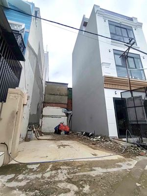 Đất 64 m² · Đường Lê Lợi