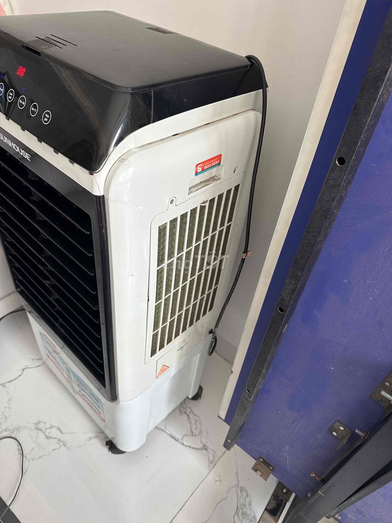 Bán quạt điều hoà Sunhouse cũ. Mua bán Quạt tại Quận Ngô Quyền Hải Phòng được đăng bởi Ngô Bá Thành Đoàn hình 1
