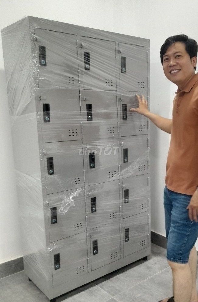 Tủ locker nHIIều ngăn, tủ..Sắt đựNNG đồ, tủ..Hồ sơ