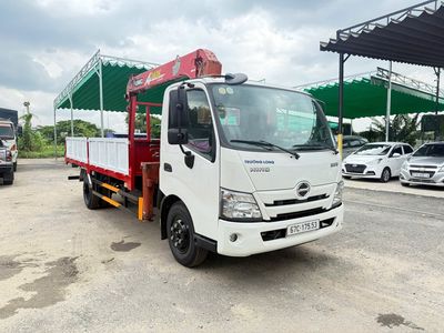 HINO 5 Tấn Gắn Cẩu Unic Nhật Bản 3 Tấn Thùng 5 Mét. Mua bán Xe tải, xe ben tại Quận 12 Tp Hồ Chí Minh được đăng bởi XE TẢI LƯỚT MIỀN NAM 