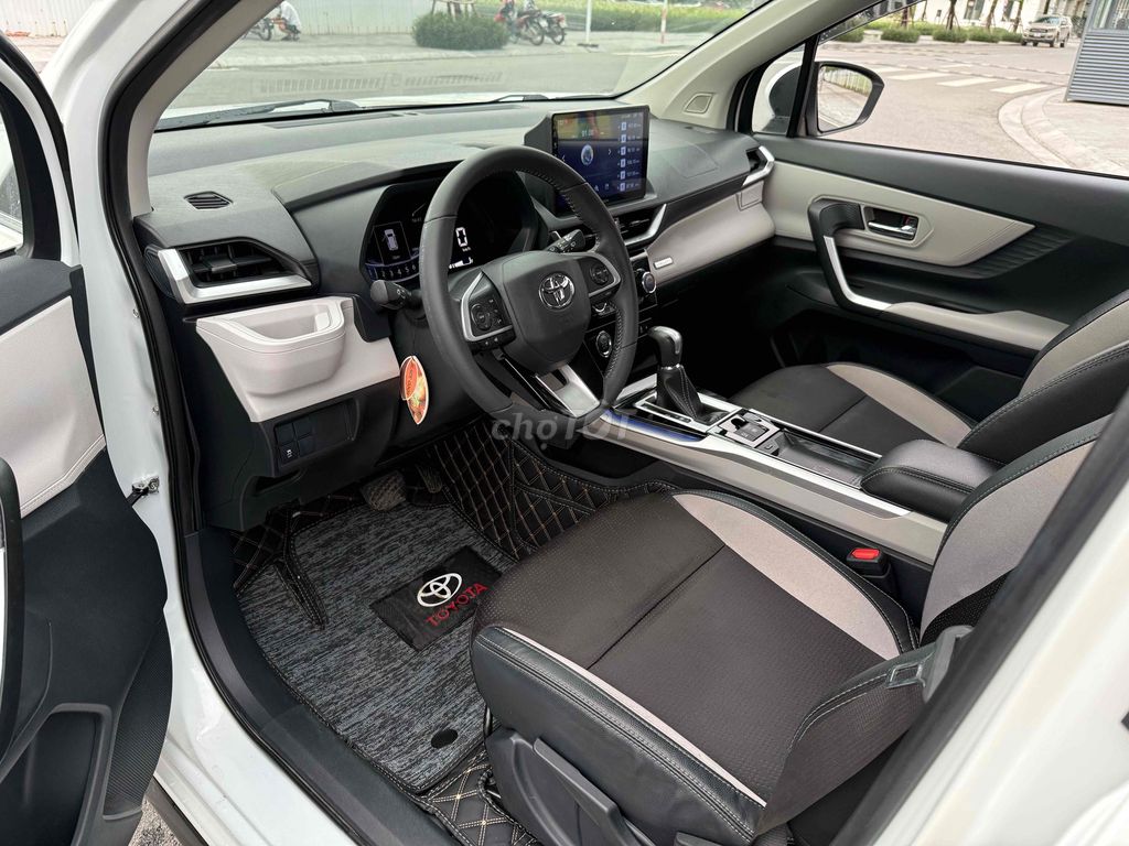 Toyota Veloz Cross 2022 CVT - 71000 km. Mua bán Ô tô tại undefined undefined được đăng bởi Dong Doanh hình 7