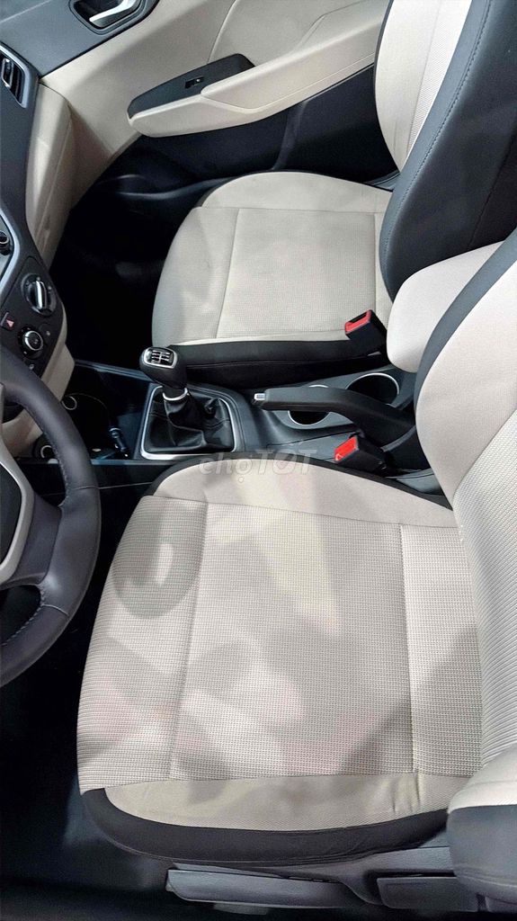 Hyundai Accent 2021 1.4 MT - 50000 km. Mua bán Ô tô tại Thành phố Buôn Ma Thuột Đắk Lắk được đăng bởi Minh Hạnh hình 9