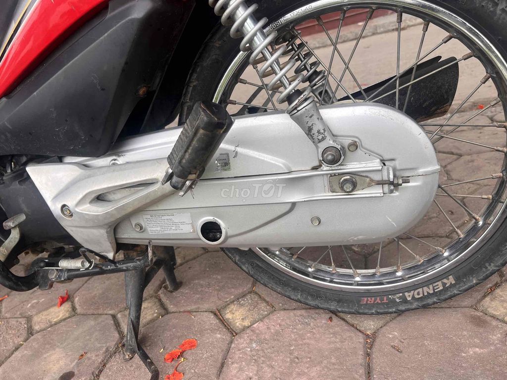 Красные номера автомобилей Honda Wave