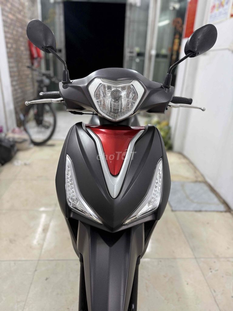 Thanh lý kimco Candy hermosa 50cc siêu mới. Mua bán Xe máy tại Quận Bắc Từ Liêm Hà Nội được đăng bởi Hữu Nhuận hình 2