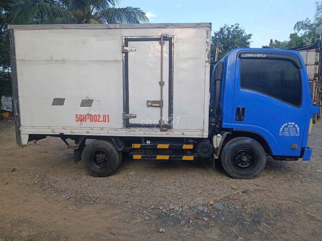 BÁN GẤP Isuzu 1.1 tấn đời 2009 thùng kín 3m2. Mua bán Xe tải, xe ben tại Thành phố Thuận An Bình Dương được đăng bởi Xe tải Bình Dương hình 2