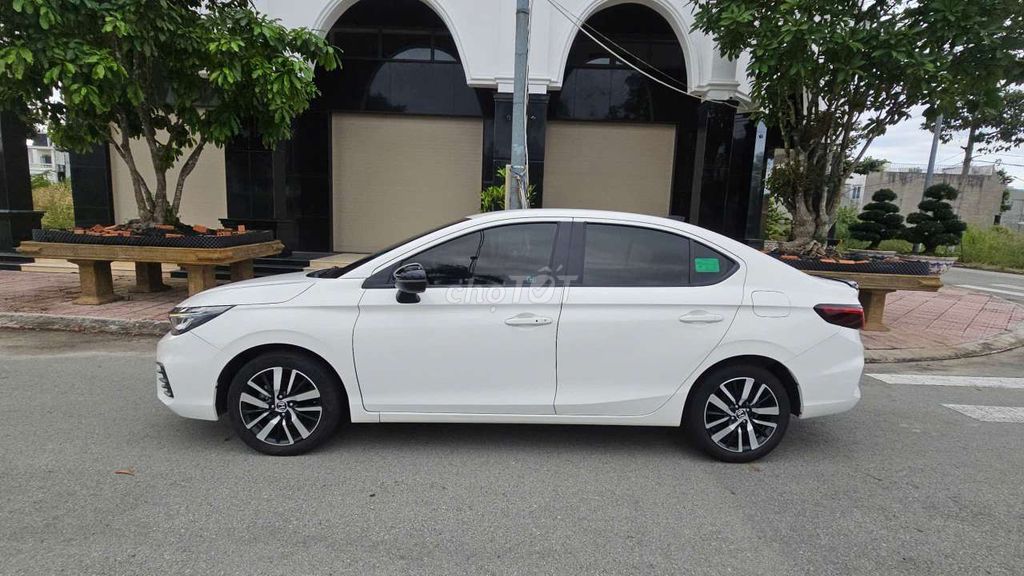 Honda City 2022 RS - chính chủ. Mua bán Ô tô tại Thị xã Bến Cát Bình Dương được đăng bởi thảo Chi hình 3