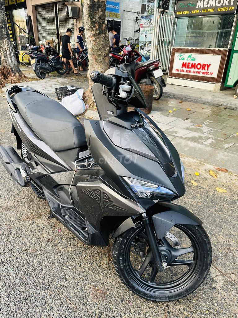 Airblade 2017 CẦN BÁN CÓ GÓP. Mua bán Xe máy tại Quận Liên Chiểu Đà Nẵng được đăng bởi My My hình 3